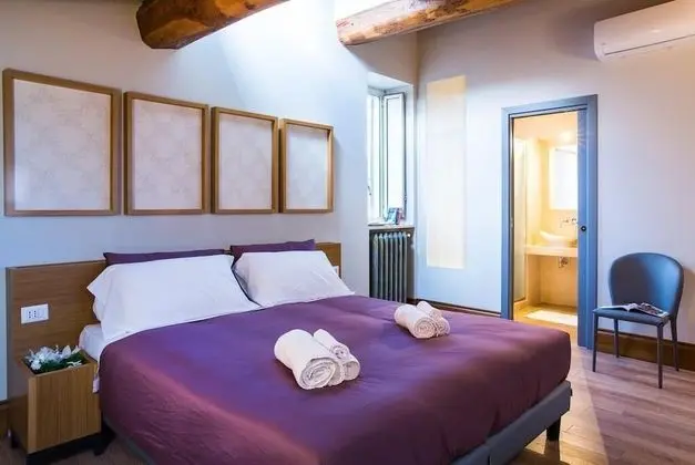 Tek Büyük Yataklı Oda