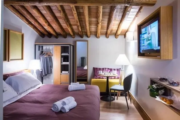 Tek Büyük Yataklı Oda