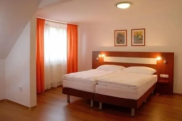Tek Kişilik Oda