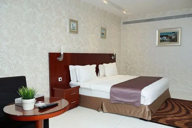 Deluxe Stüdyo