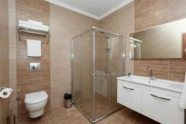 Junior Suite large