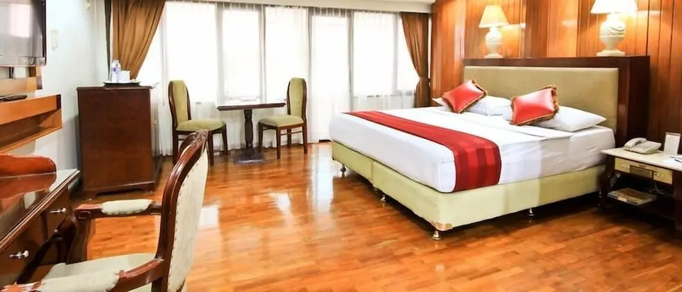 Deluxe Oda, Sigara İçilmez