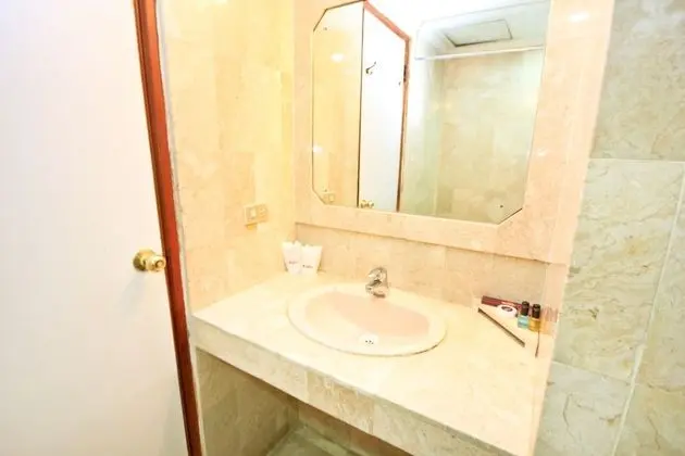 Deluxe Oda, Sigara İçilmez