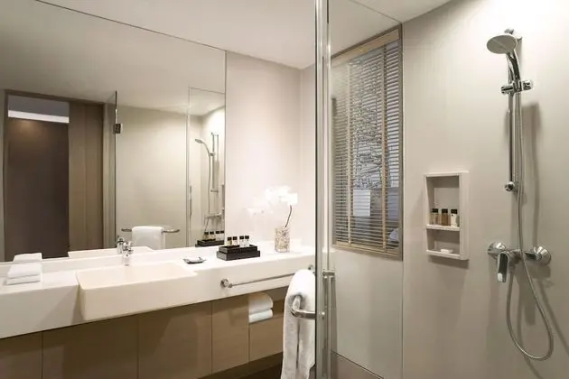 Grand Deluxe King Room