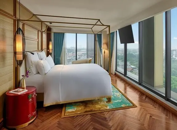 Deluxe Süit, 1 En Büyük (King) Boy Yatak, Business Dinlenme Salonu Kullanımı