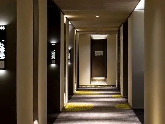 Business Süit, 1 En Büyük (King) Boy Yatak