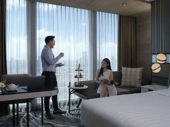 Deluxe Tek Büyük Yataklı Oda, 1 Çift Kişilik Yatak, Şehir Manzaralı