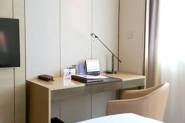 Deluxe Oda, Sigara İçilmez