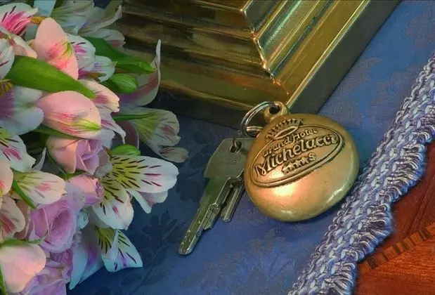 Üç Kişilik Oda (Silver)