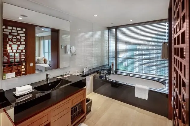 M Deluxe Twin Room