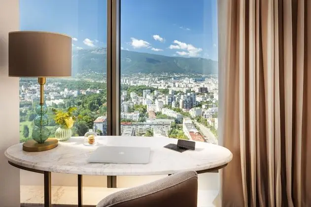Festive Spa Suite
