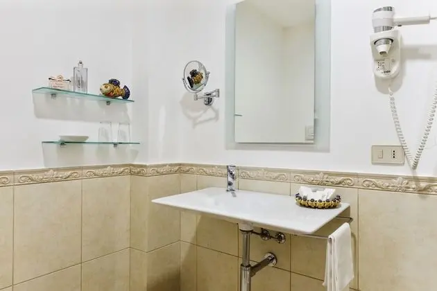 Superior Oda, Balkon, Deniz Manzaralı