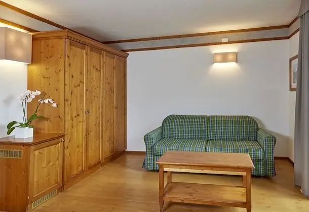 Superior Oda, Göl Manzaralı