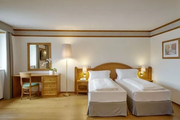 Superior Oda, Göl Manzaralı