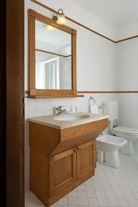 Superior Oda, Göl Manzaralı