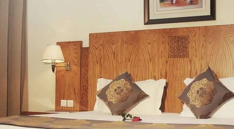 Superior Tek Büyük Yataklı Oda, Dağ Manzaralı