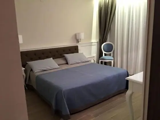 Superior Tek Büyük Yataklı Oda