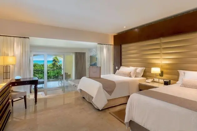 Grand Presidential Suite