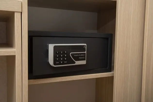 Standard Tek Büyük Yataklı Oda, Avlu Manzaralı