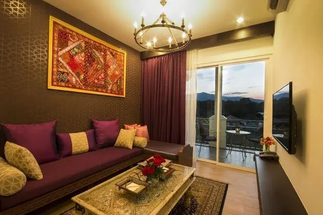 1 Bedroom Suite with Double Bed