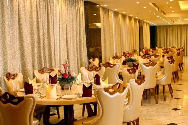 Deluxe Tek Büyük Yataklı Oda, Dağ Manzaralı