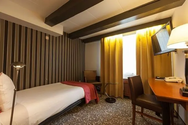 Standard Oda, 1 Tek Kişilik Yatak