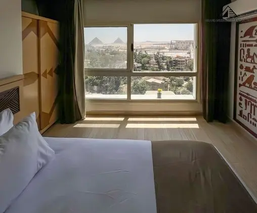Panoramic Tek Büyük veya İki Ayrı Yataklı Oda
