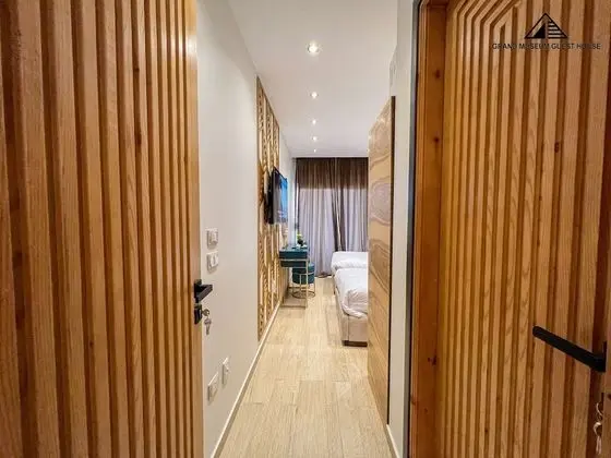 Panoramic Tek Büyük veya İki Ayrı Yataklı Oda