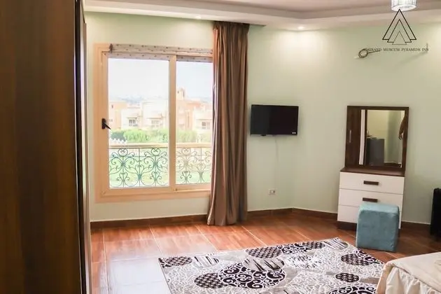 Deluxe Tek Büyük Yataklı Oda, Balkon, Bahçe Manzaralı