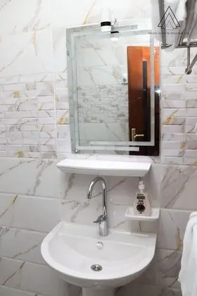 Junior Süit, 2 Yatak Odası, Balkon, Bahçe Manzaralı