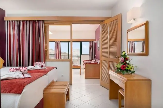 Junior Apart Daire, 1 Yatak Odası (Club 2 Adults + 1 Child)
