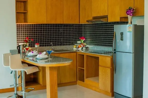 Deluxe Studio with Balcony Room