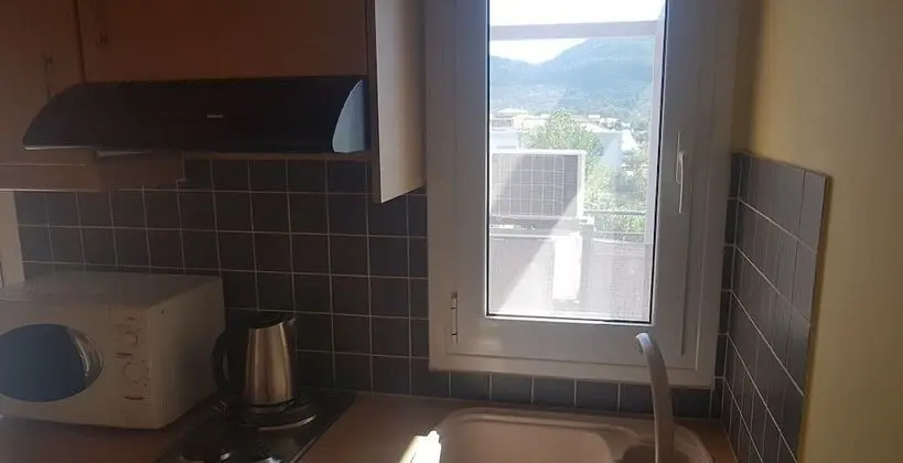 Üç Kişilik Oda, Balkon, Kısmi Deniz Manzaralı