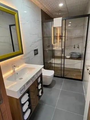 Luxury Üç Kişilik Oda