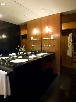 The Grand Premium Room