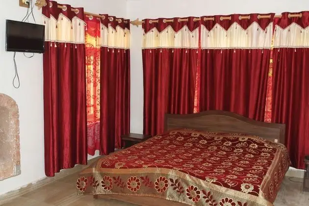 Deluxe Tek Büyük Yataklı Oda, Tepe Manzaralı