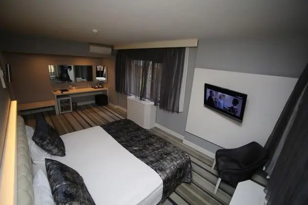 Deluxe Oda, Şehir Manzaralı, Jakuzili