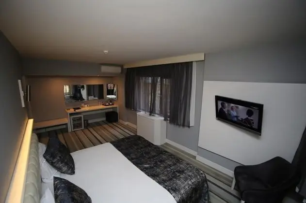 Deluxe Oda, Şehir Manzaralı, Jakuzili