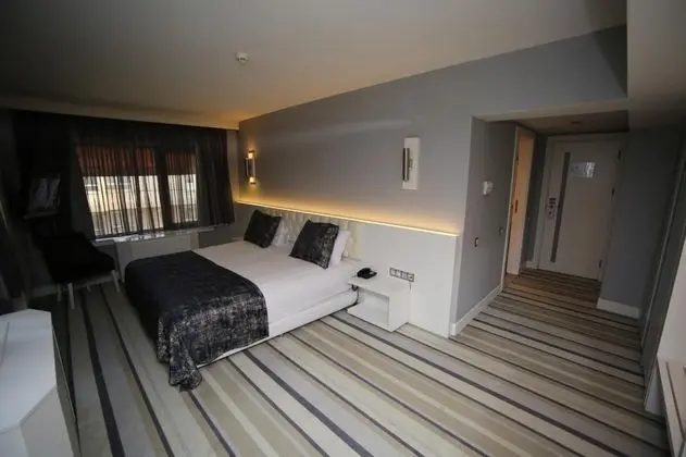 Deluxe Oda, Şehir Manzaralı, Jakuzili