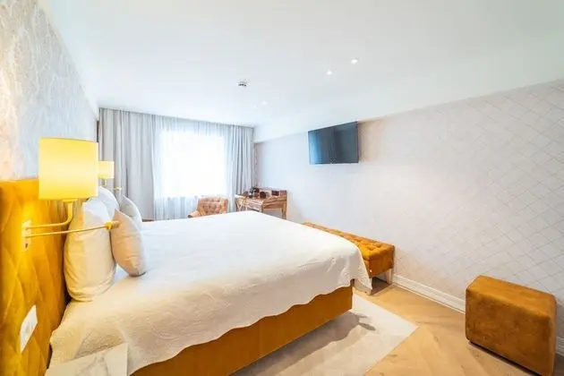 Deluxe Tek Büyük Yataklı Oda, 1 Büyük (Queen) Boy Yatak