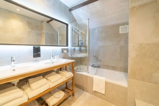 Family Dört Kişilik Oda