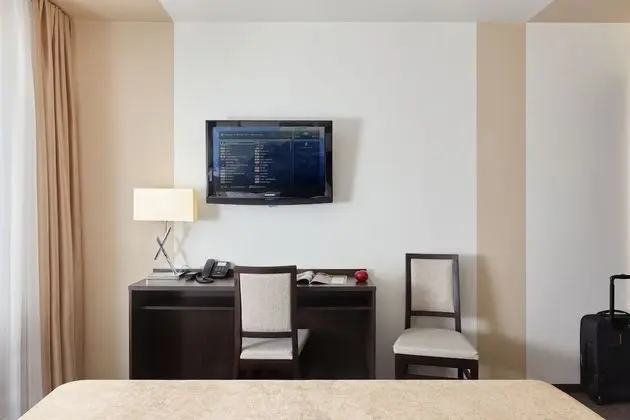 Comfort Tek Büyük Yataklı Oda, 1 Çift Kişilik Yatak