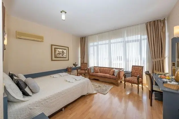 Standard Tek Büyük Yataklı Oda