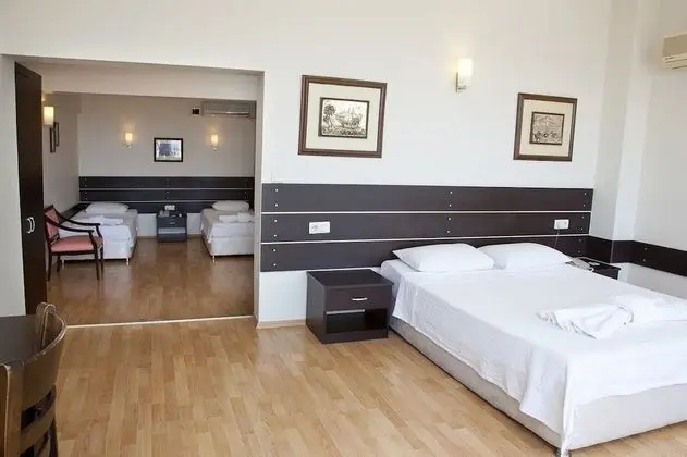 Standart Aile Odası