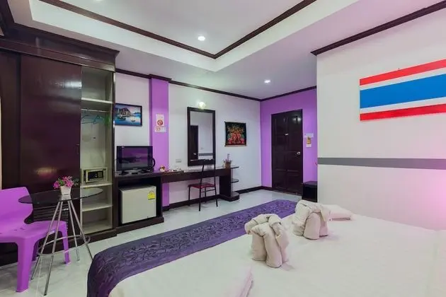 Deluxe Tek Büyük Yataklı Oda