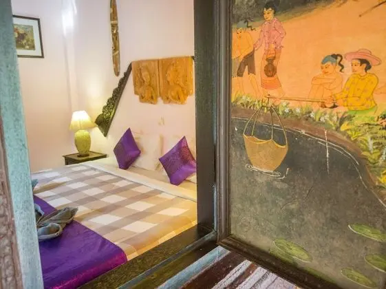 Traditional Tek Büyük veya İki Ayrı Yataklı Oda