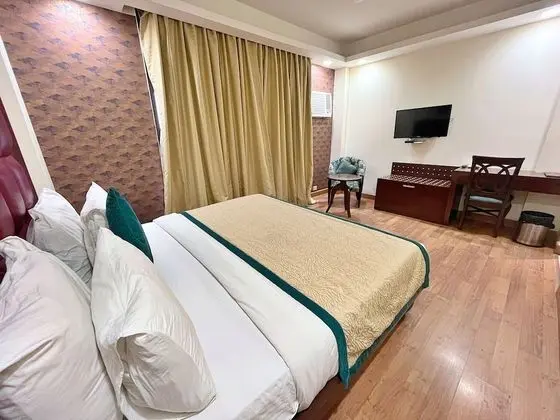 Premium Tek Büyük veya İki Ayrı Yataklı Oda