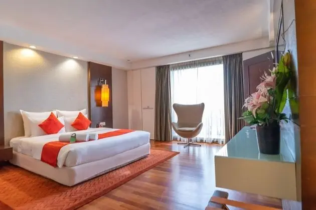 Executive Suite