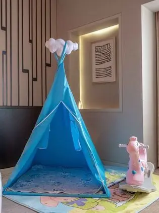 Superior Tek Büyük Yataklı Oda, Dağ Manzaralı