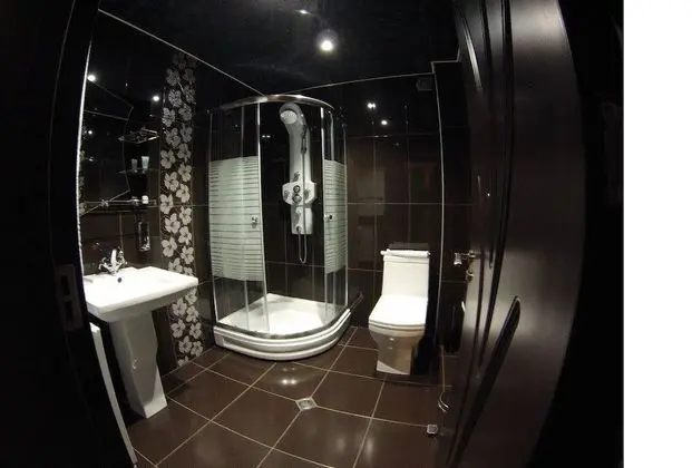 Family Oda, Şehir Manzaralı